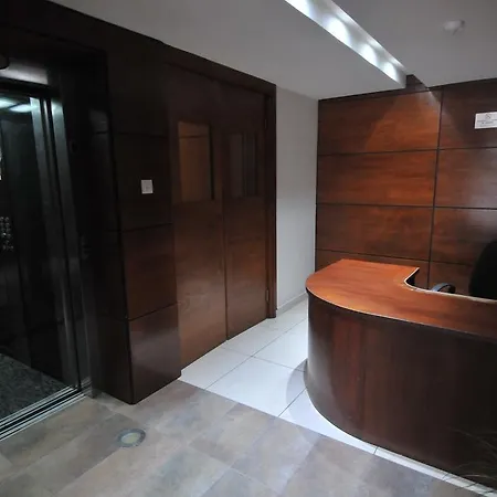 Ithaki Phinikoudes No. 201 Apartment *