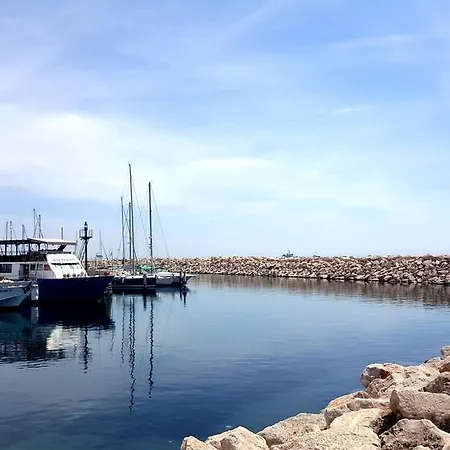 Ithaki Phinikoudes No. 201 Lejlighed Larnaca