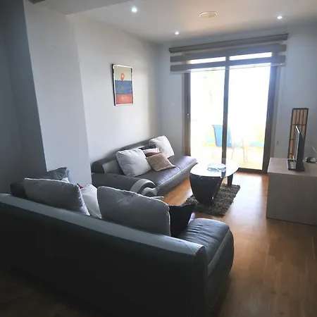 Ithaki Phinikoudes No. 201