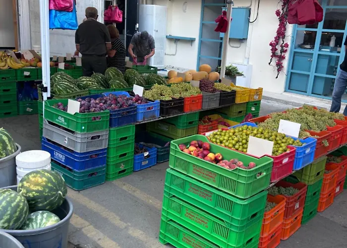 Ithaki Phinikoudes No. 201 * ラルナカ