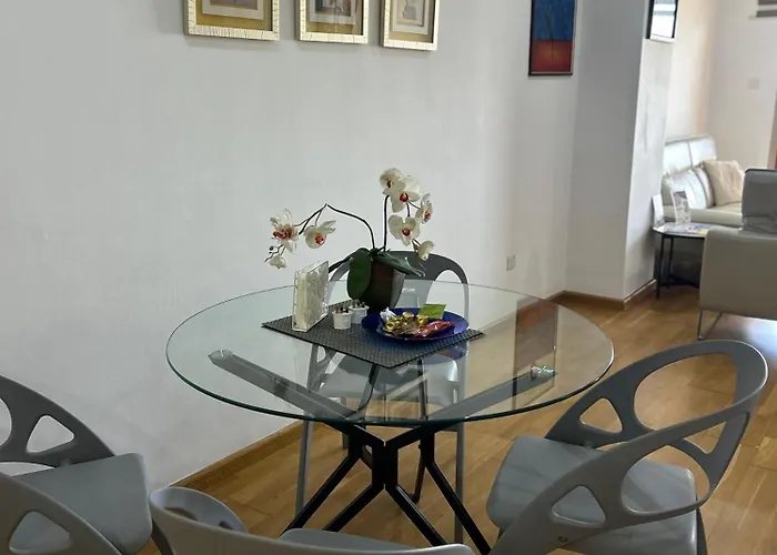 Lägenhet Ithaki Phinikoudes No. 201