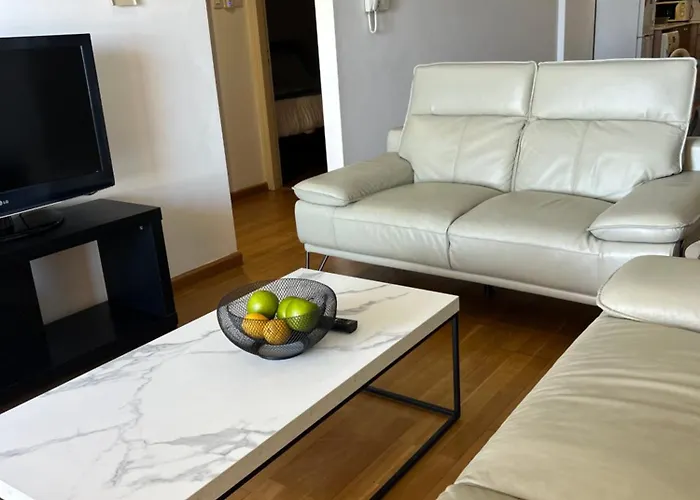 Ithaki Phinikoudes No. 201 Lägenhet Larnaca