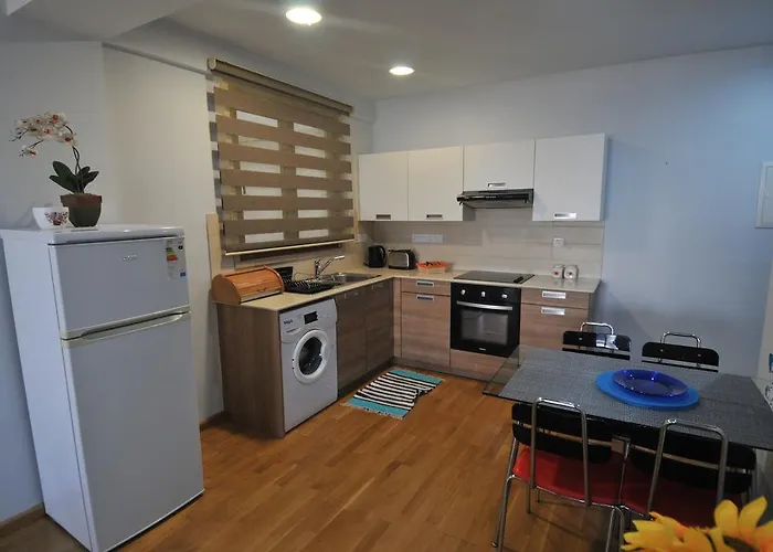 Lägenhet Ithaki Phinikoudes No. 201