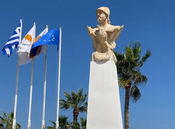 アパート Ithaki Phinikoudes No. 201