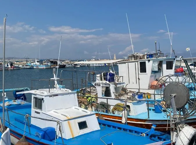 Ithaki Phinikoudes No. 201