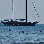 Ithaki Phinikoudes No. 201 Apartman Lárnaka