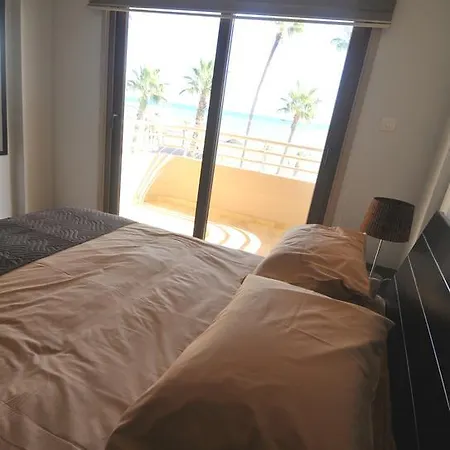 Ithaki Phinikoudes No. 201 Apartmán